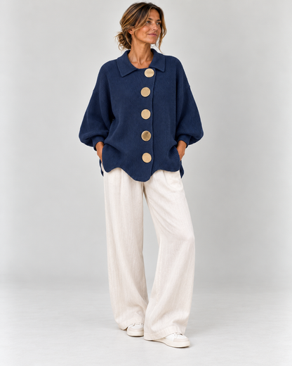 Victoria | Cárdigan oversized con grandes botones dorados