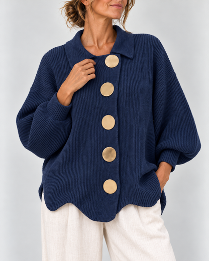 Victoria | Cárdigan oversized con grandes botones dorados