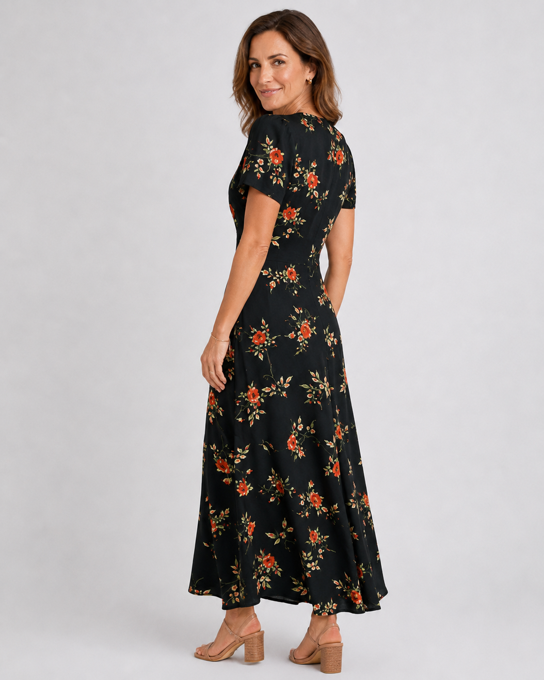 Vestido floral negro