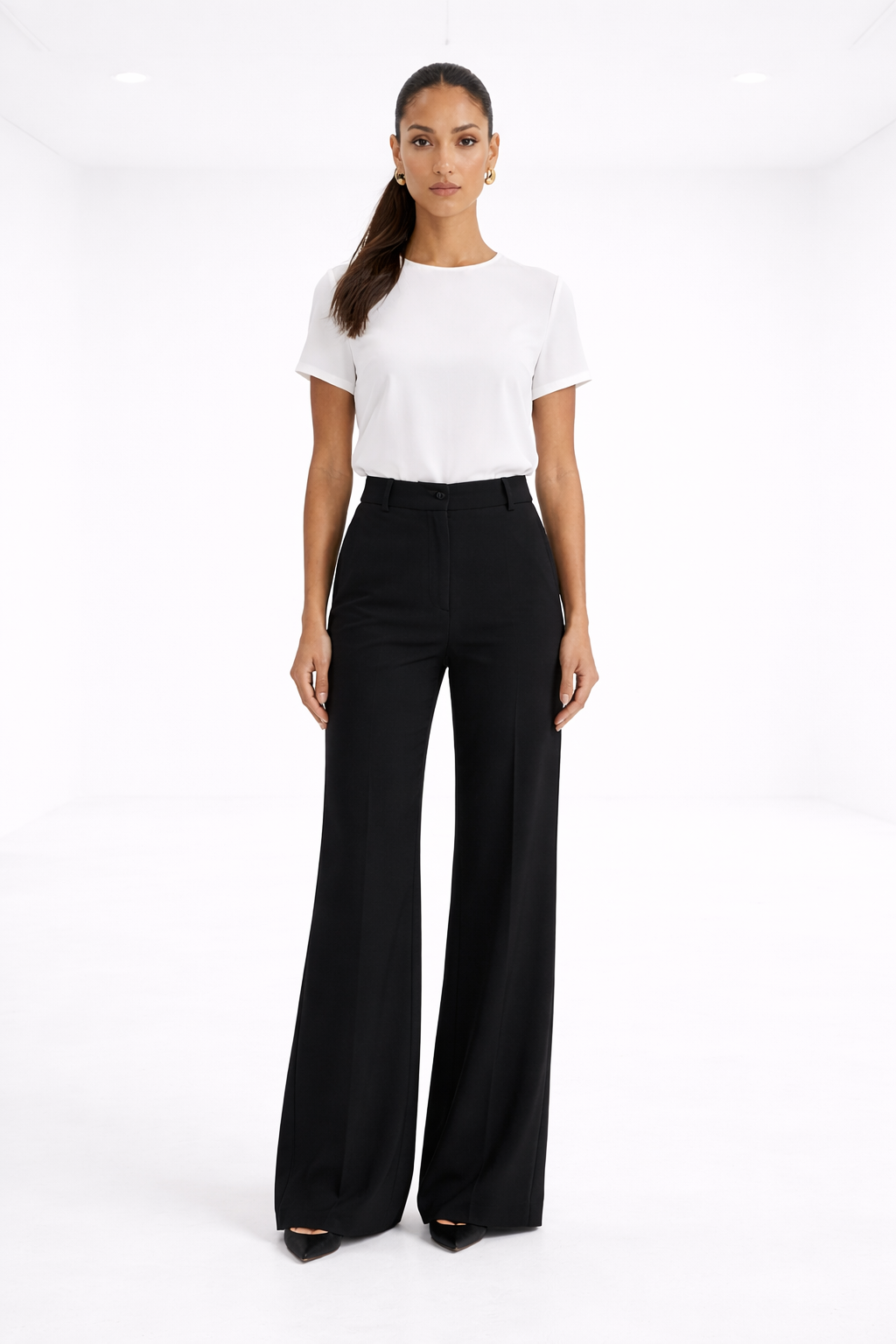 Pantalón recto de tiro alto – negro