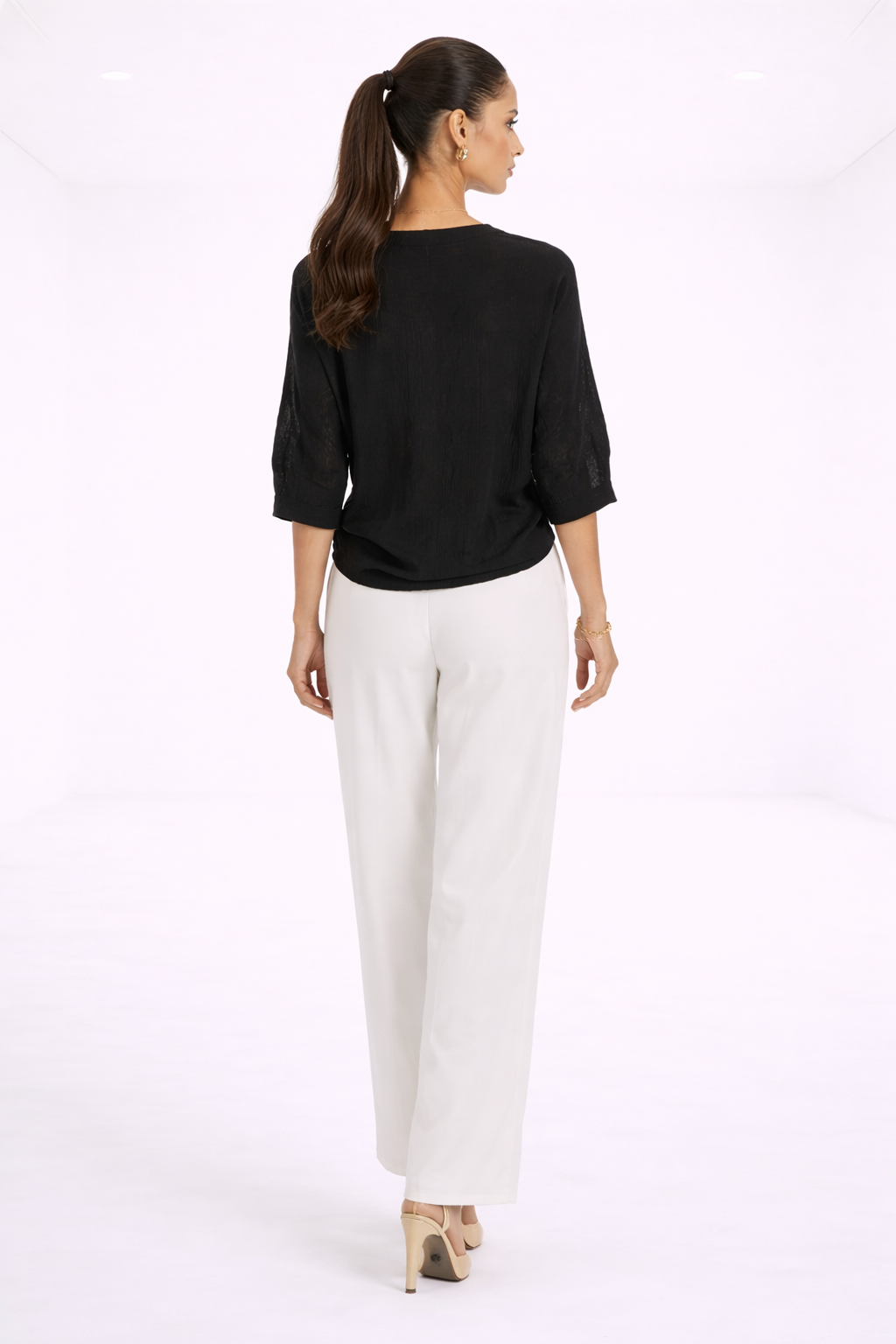Blusa elegante de escote en V – negro